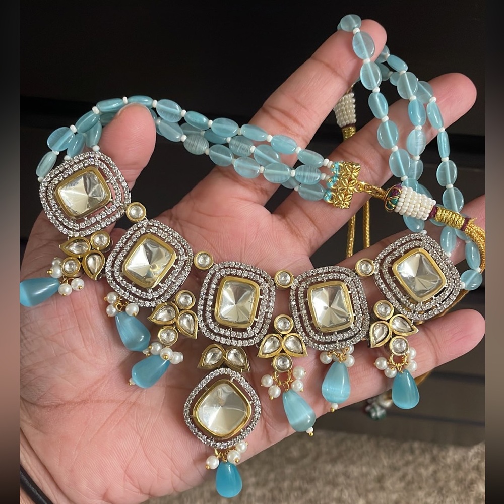 Uncut Kundan set with blue pearls